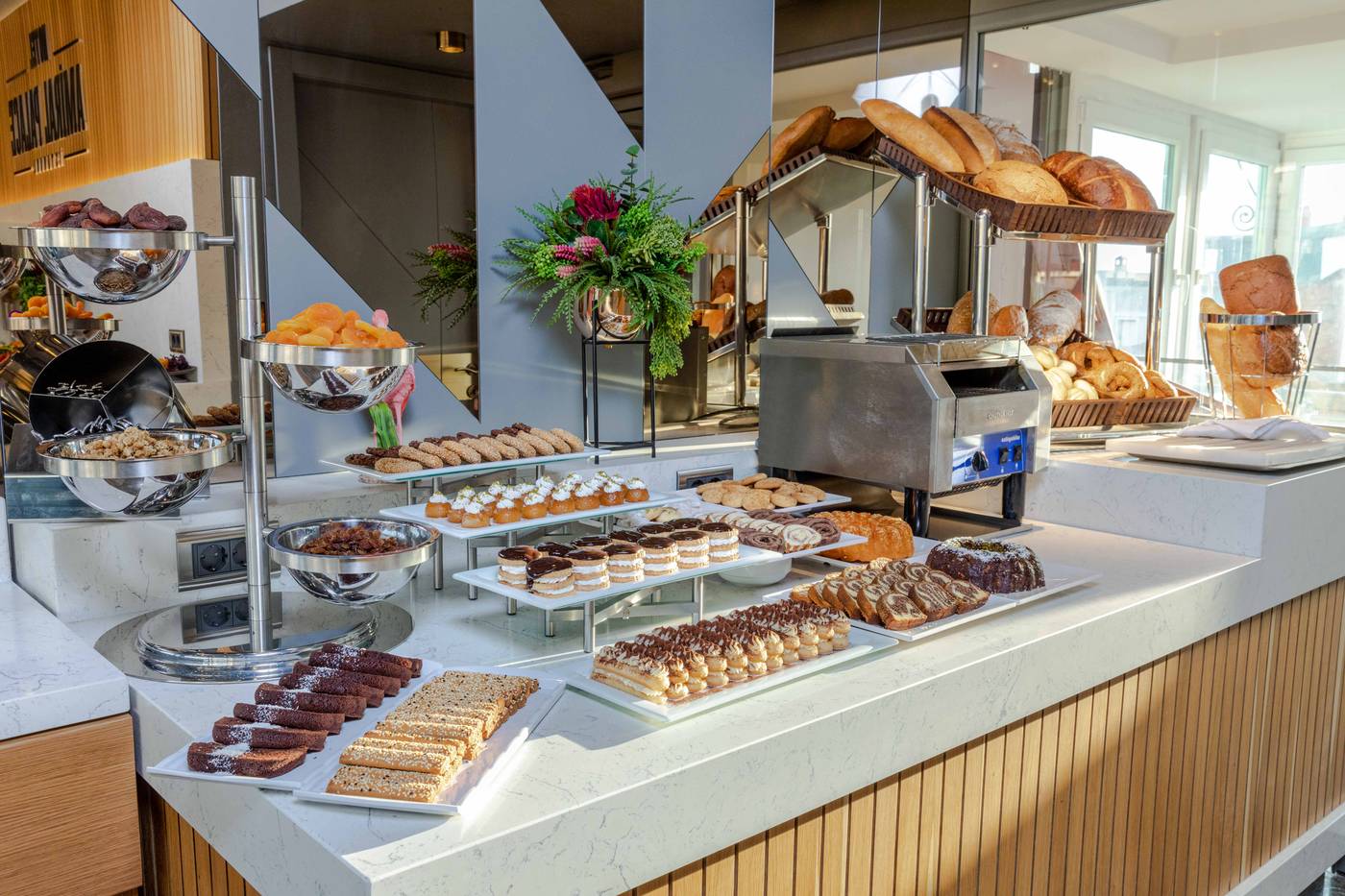 Amiral-Palace-Restaurant-74