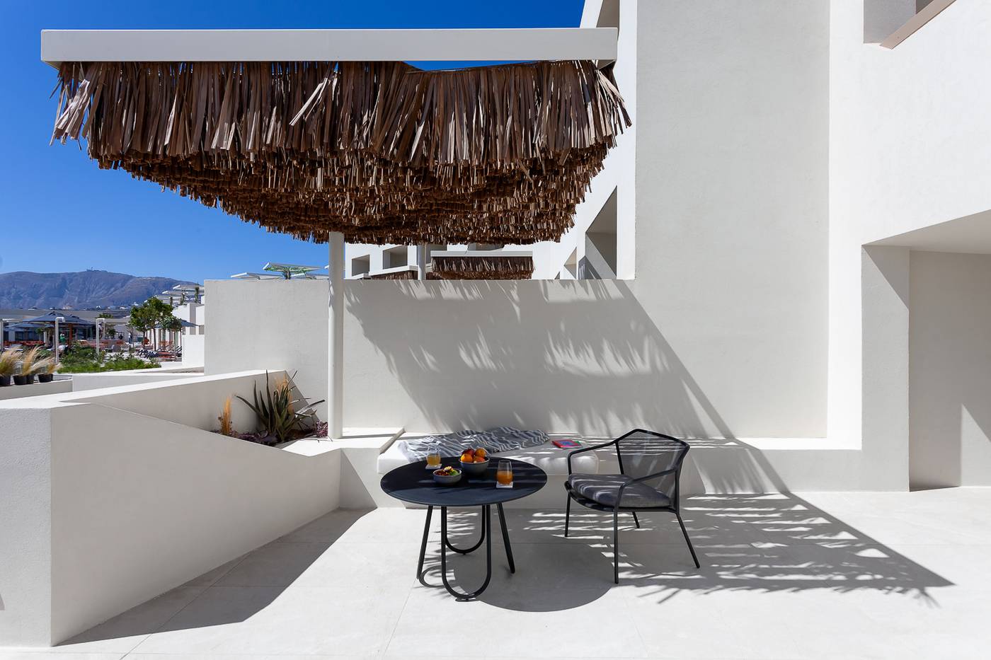 Nous-Santorini-Room-19