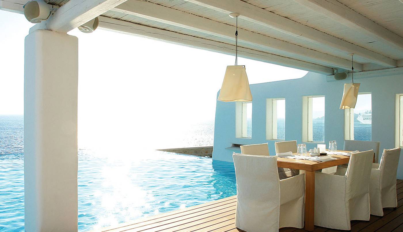Cavo Tagoo Hotel