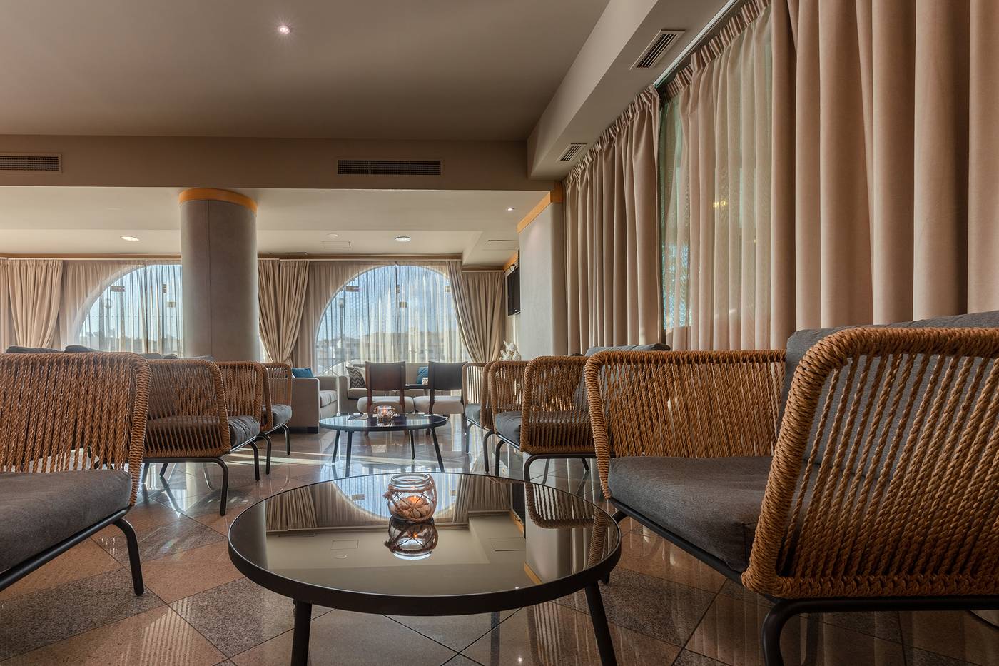 Solaqua-Apartments-Restaurant-43