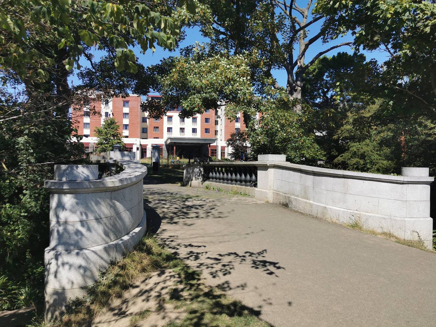 Crowne-Plaza-Dublin-Airport-General-view-72
