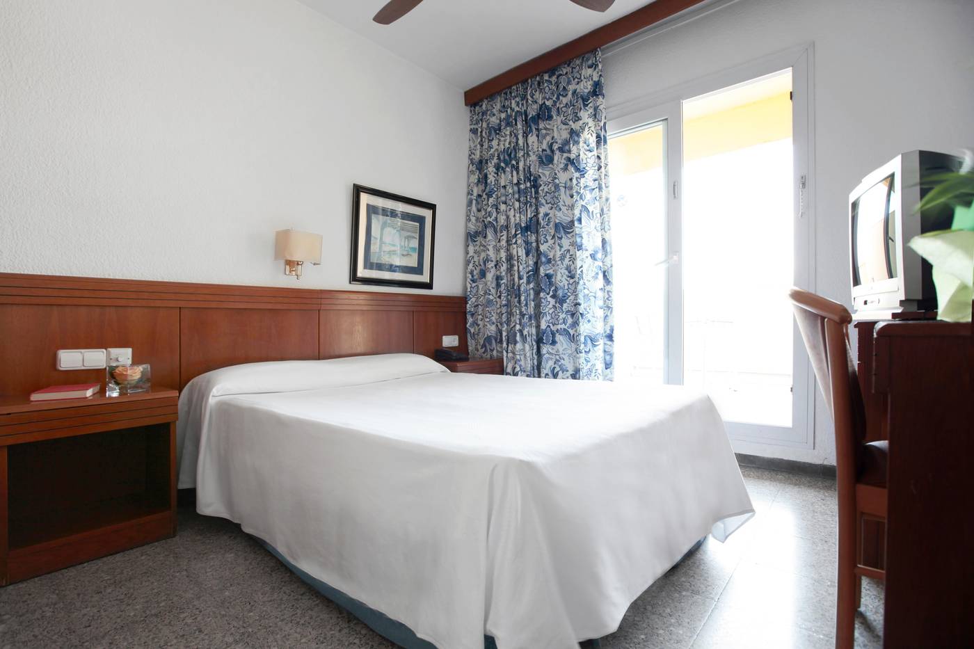 Prestige-Goya-Park-Room-28