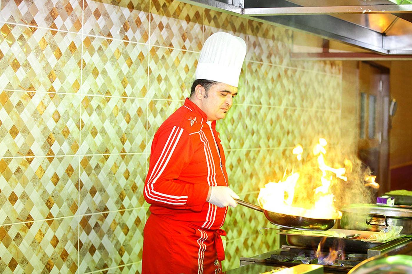 Selectum-Family-Comfort-Side-Restaurant-56