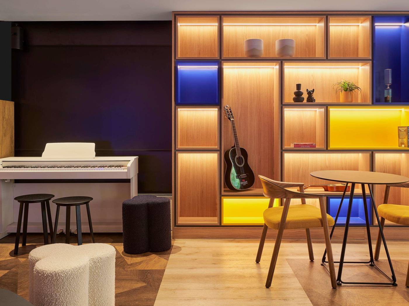 ibis-Nice-Centre-Gare-Bar-63