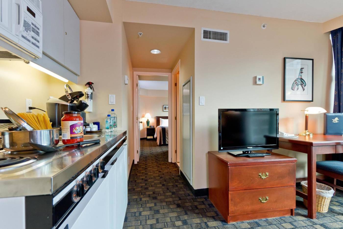Rosedale-On-Robson-Suites-Hotel-Room-6