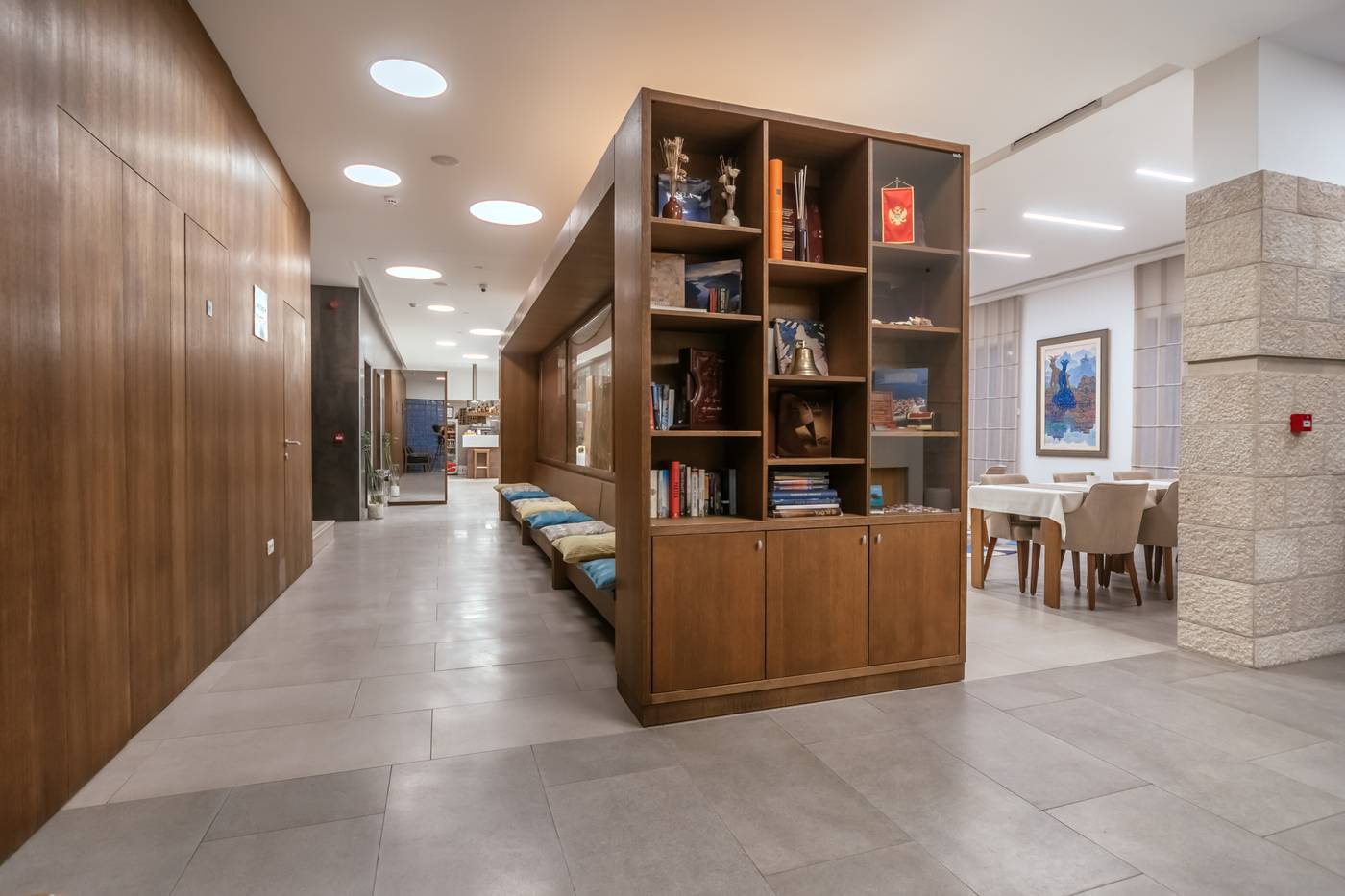 ELEVEN-Montenegro-Petrovac-Lobby-4