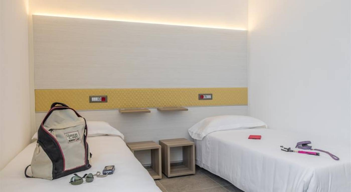 Camplus-Guest-Roma-Room-8