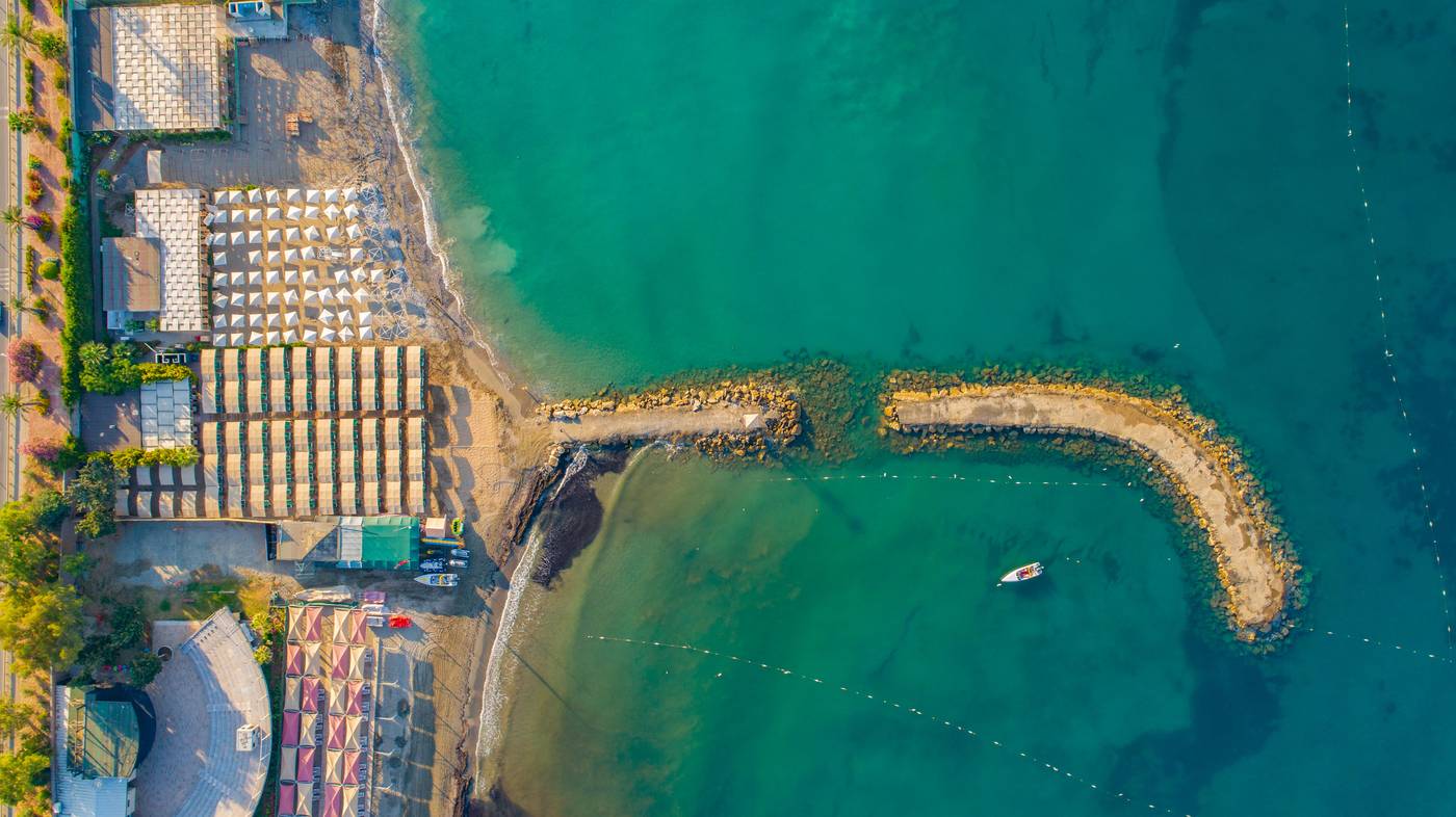 Senza-The-Inn-Resort---Spa-Beach-98