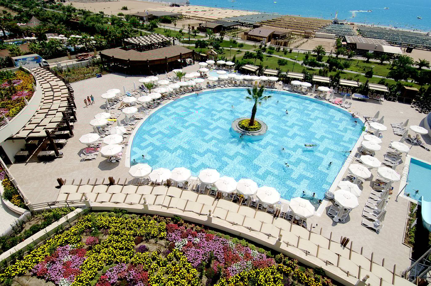 Seamelia-Beach-Resort-Hotel---Spa-Terrace-5