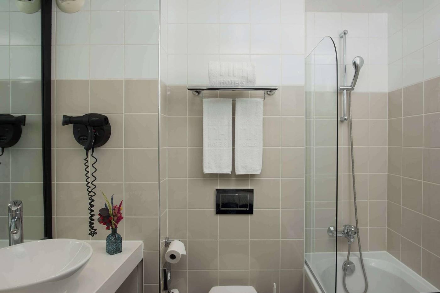 NH-Paris-Opera-Faubourg-Room-34