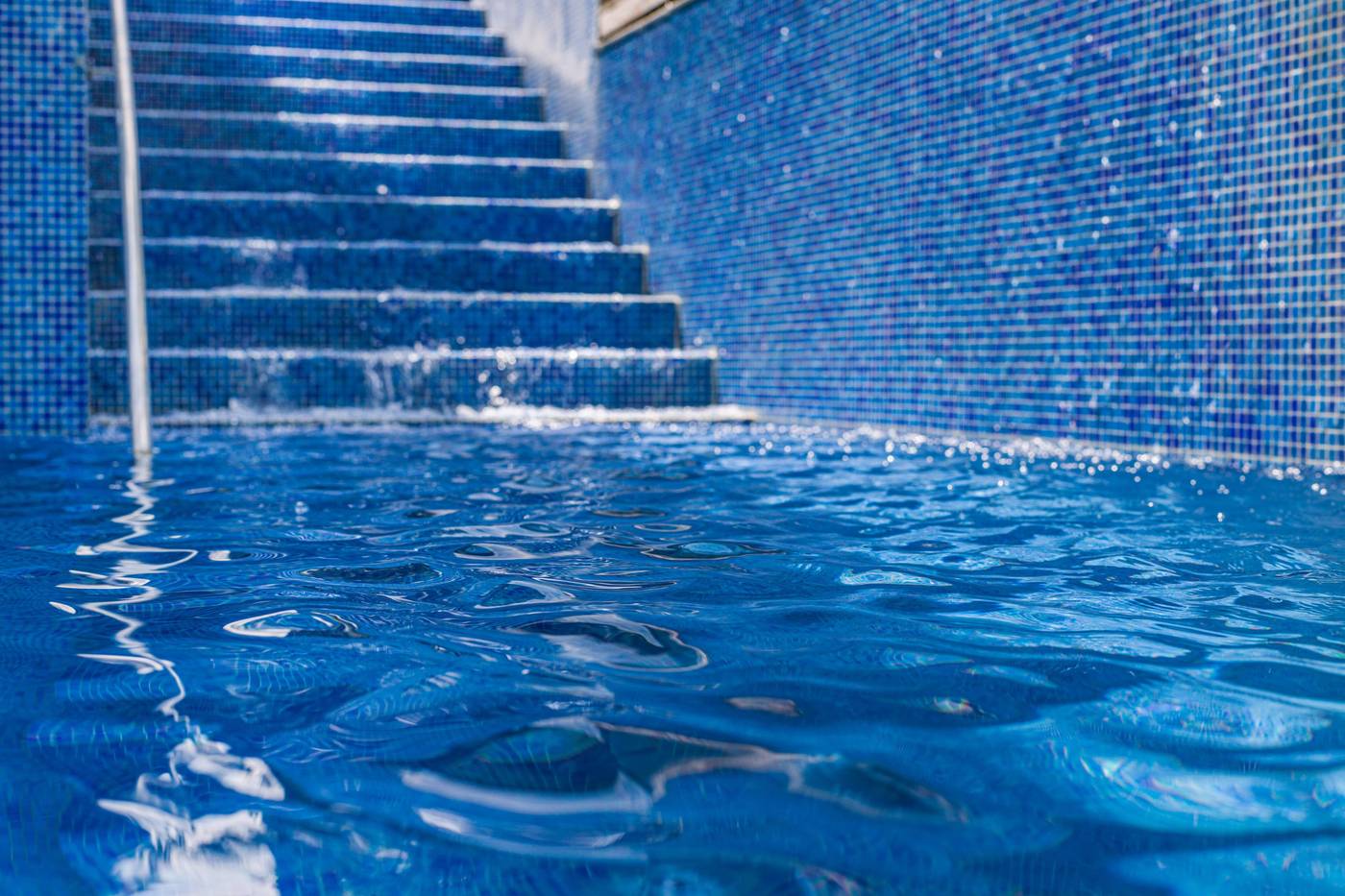 Life-Gallery-athens-Pool-19