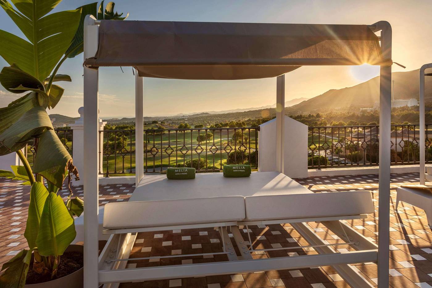 The-Level-At-Melia-Villaitana-Room-16