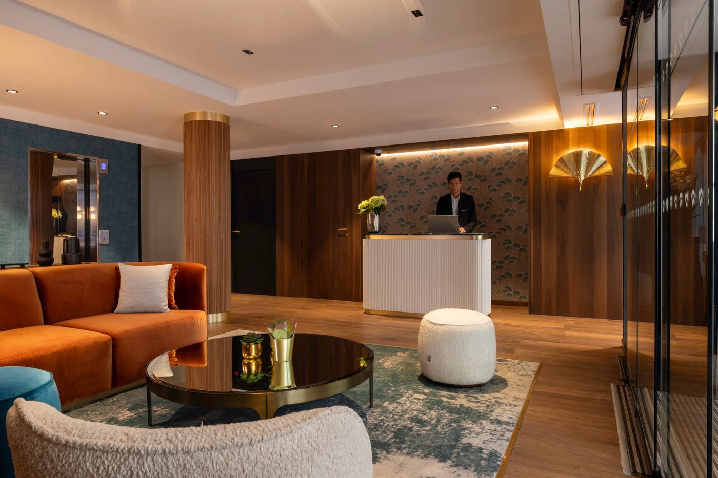 La-Villa-Maillot---Arc-de-Triomphe-Lobby-20