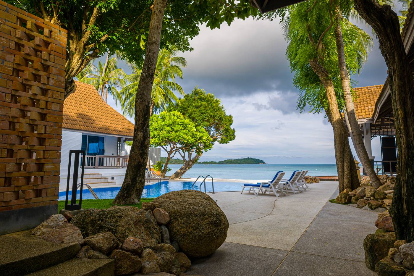 Samui-Natien-Beach-Resort-Pool-16