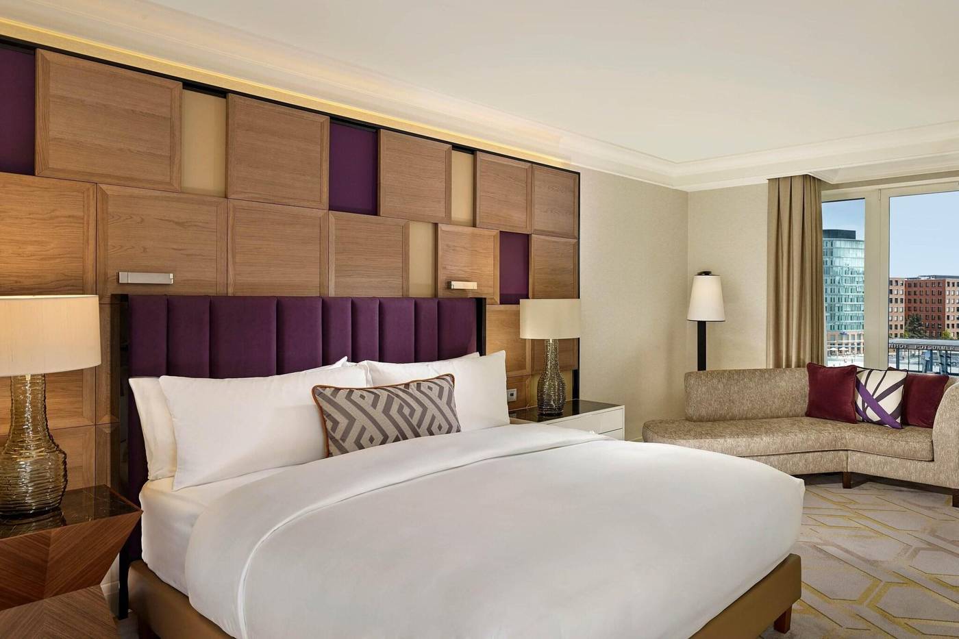 Ritz-Carlton-Berlin-Room-11