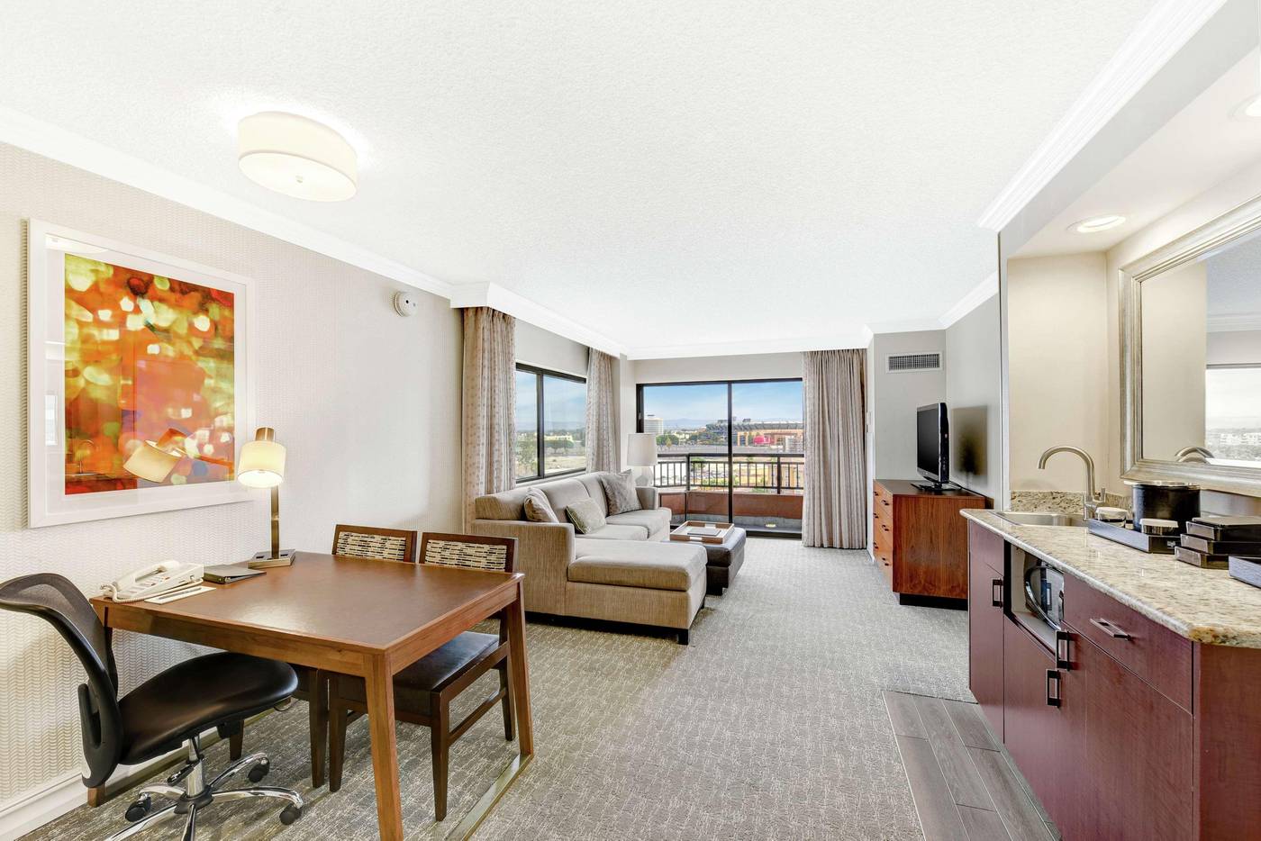 Embassy-Suites-by-Hilton-Anaheim-Orange-Room-32