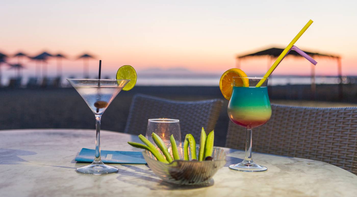 Coral-Blue-Beach-Bar-82