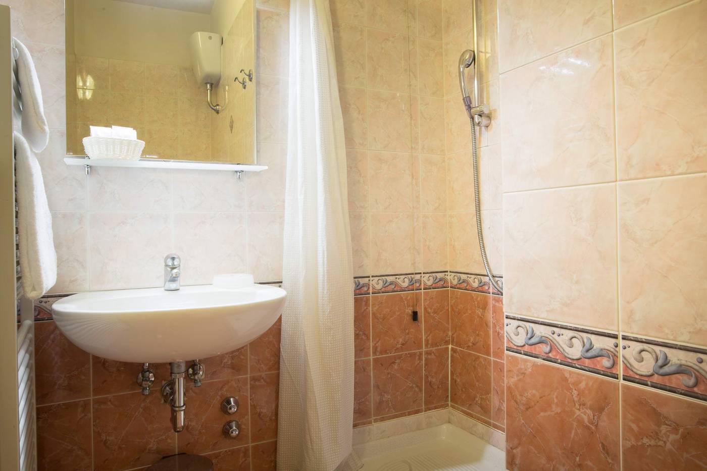 Albergo-Montreal-Room-20