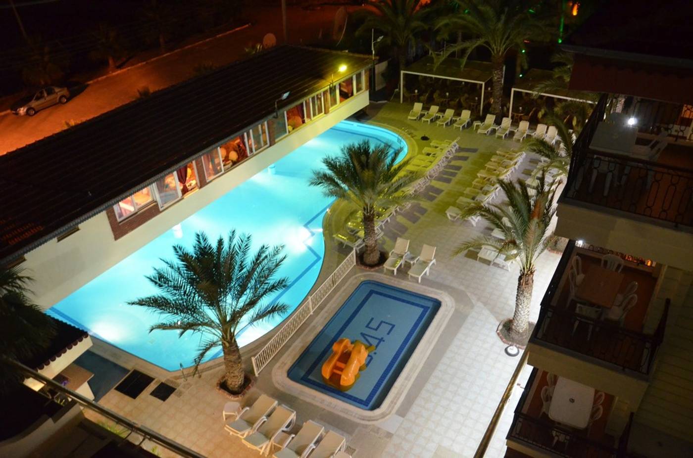 Cinar-Family-Suites-General-view-13