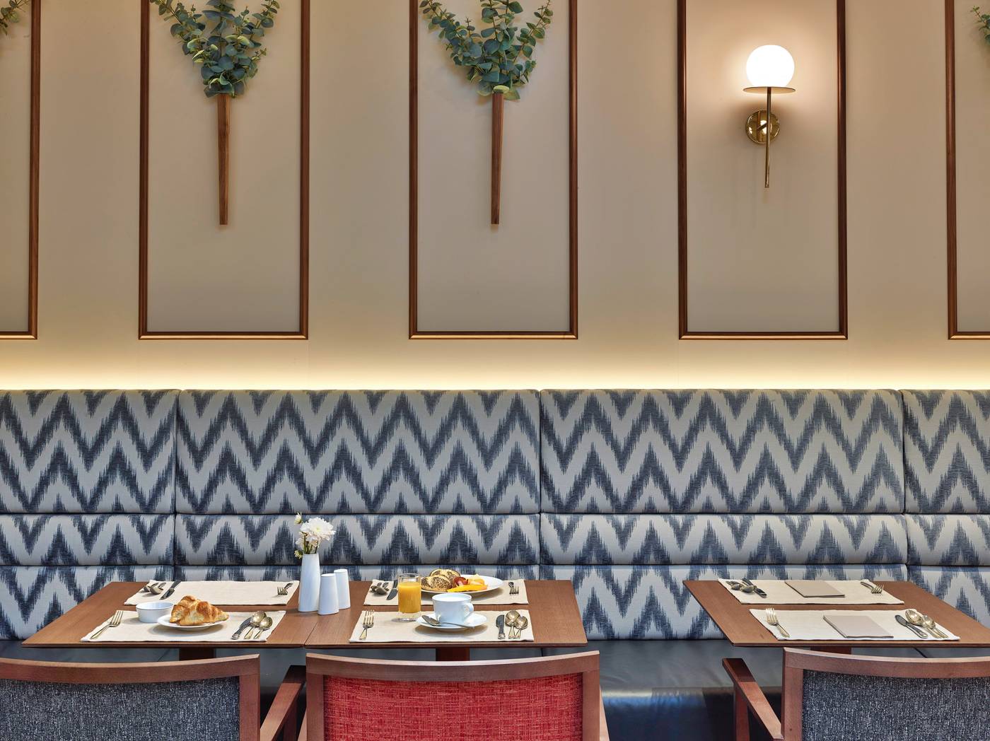 EST-Grand-Hotel-Savoy-Restaurant-20