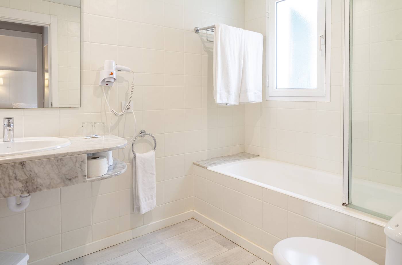 MINURA-SUR-MENORCA---WATERPARK-Room-41