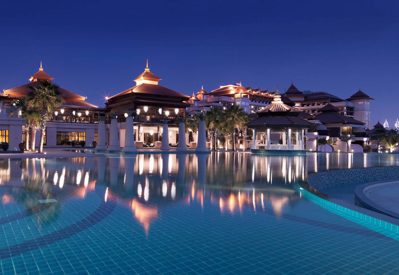 Anantara-The-Palm-Dubai-Resort-Pool-7