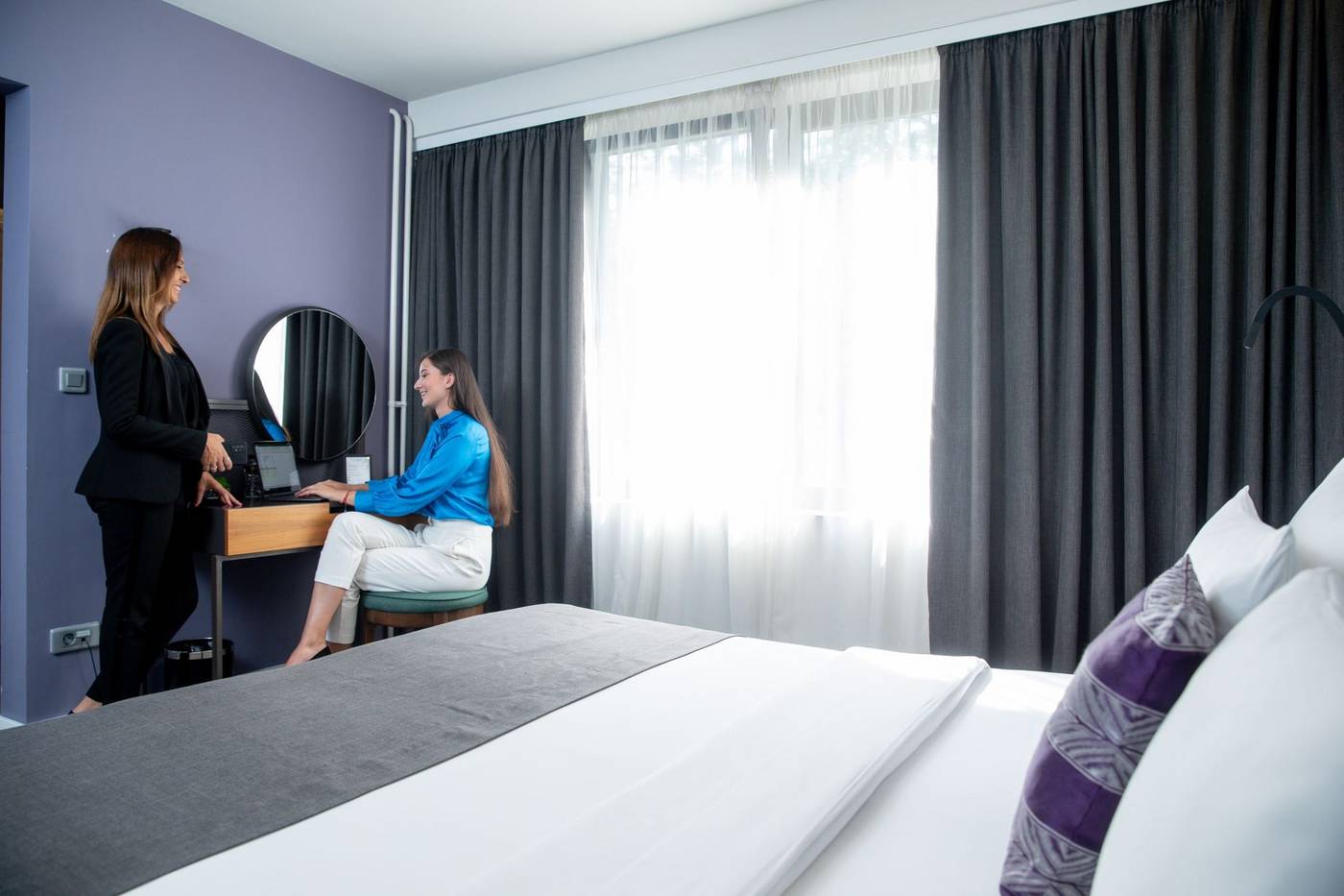 Hotel Botanica-Serbia-Belgrade-Lobby-10