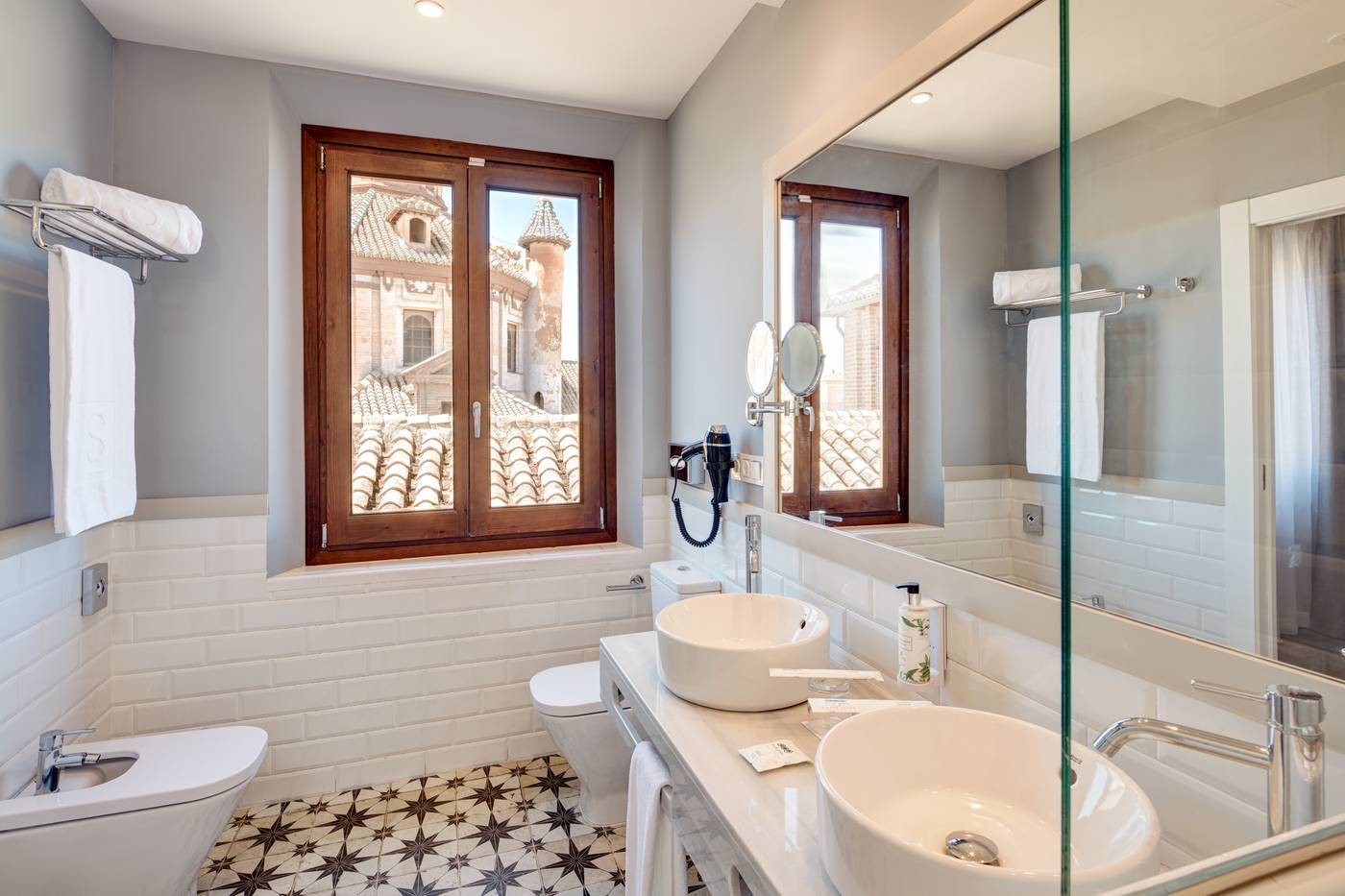 Sercotel Granada Suites-Spain-Granada-Room-10