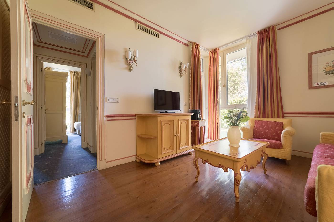 DB-Villas-Le-Ville-del-Lido-Resort-Room-14