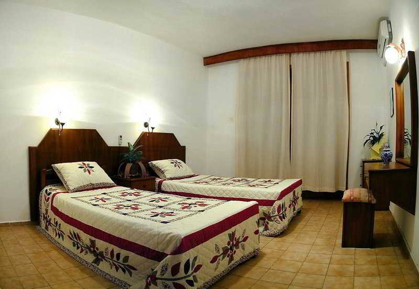 Club-Palm-Garden-Keskin-Room-27