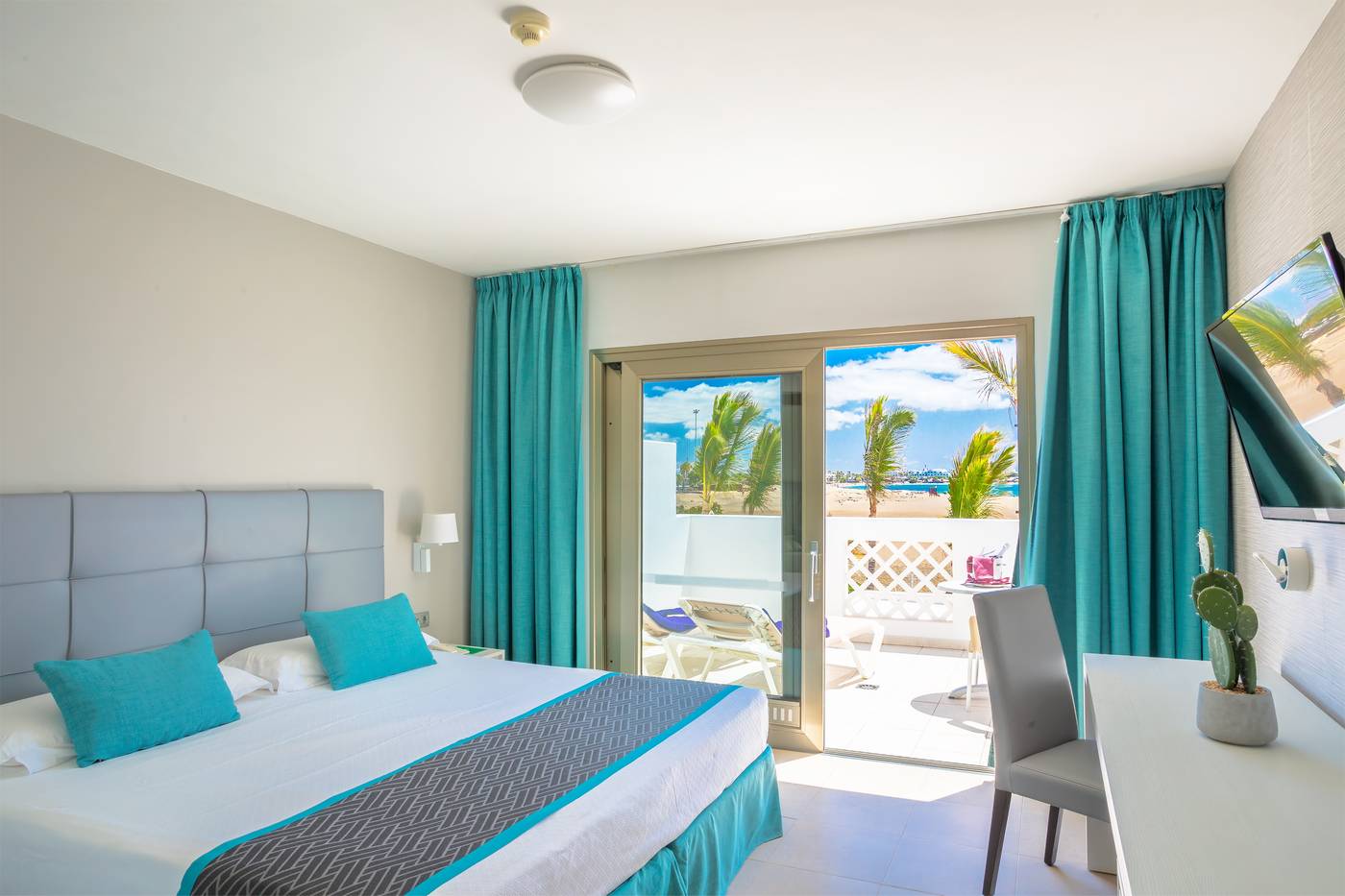 Las-Costas-Room-22