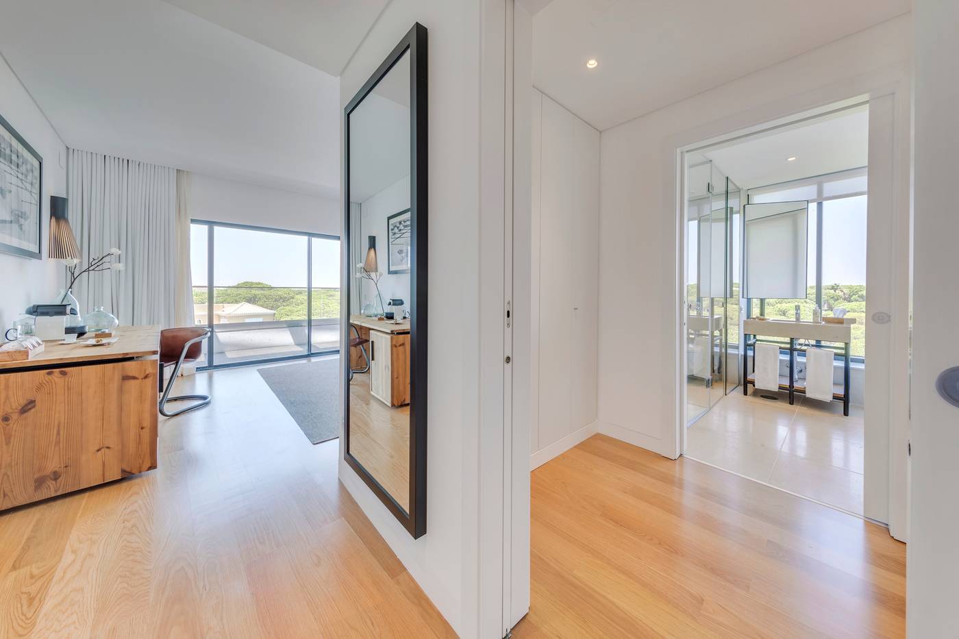 Praia-Verde-Boutique-Hotel---Design-Hotels-Room-40