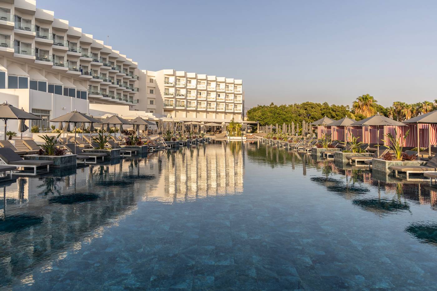 Cali Resort & Spa by Louis Hotels