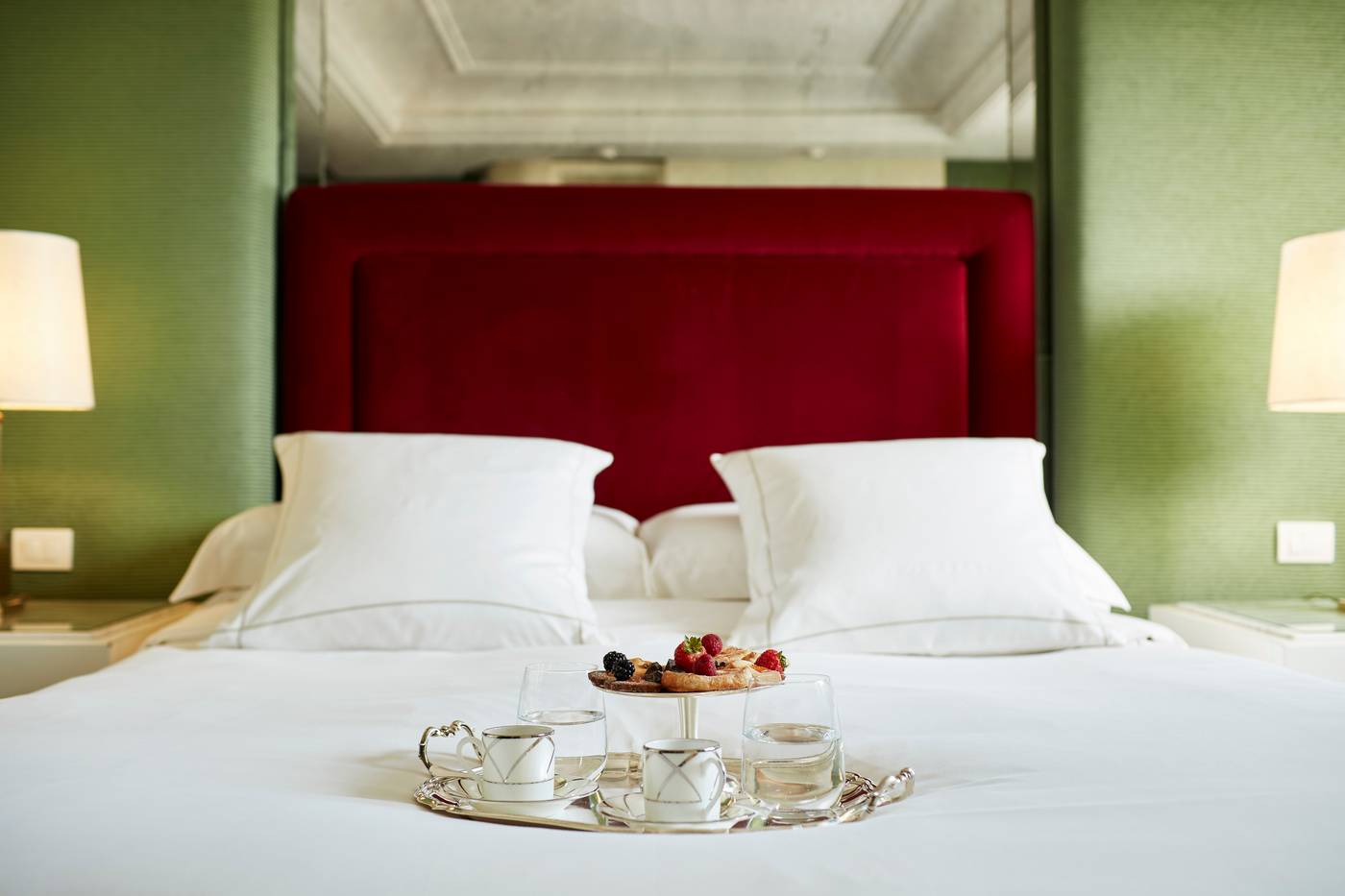 Hotel-Lord-Byron-Small-Luxury-Hotels-of-the-World-Room-34