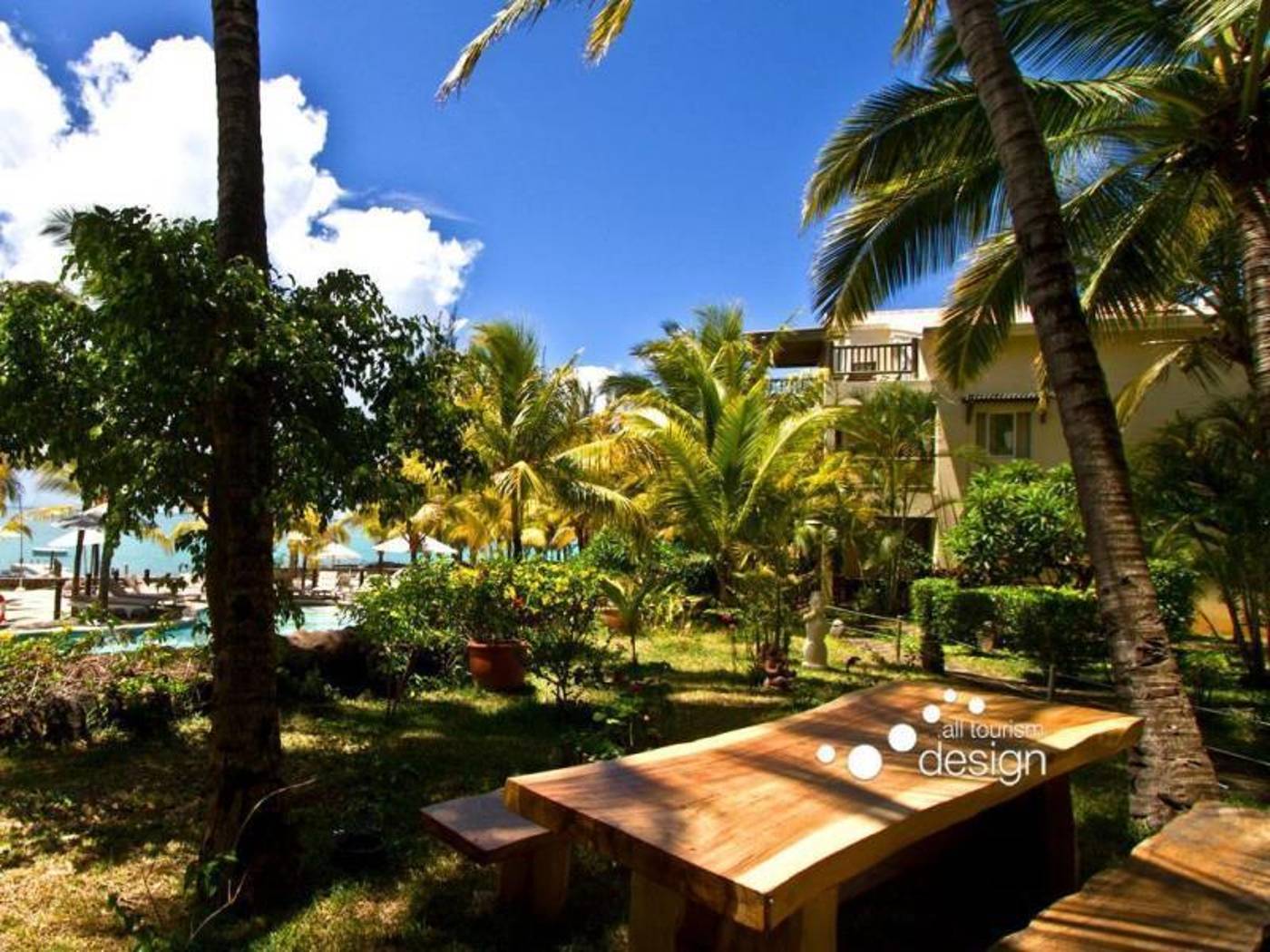 Hibiscus Beach Resort & Spa