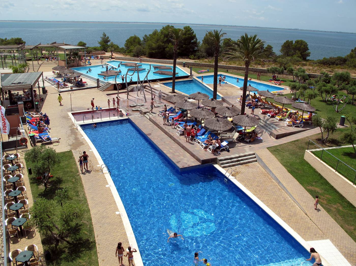 Ohtels-Les-Oliveres-Beach-Resort---Spa-Pool-6