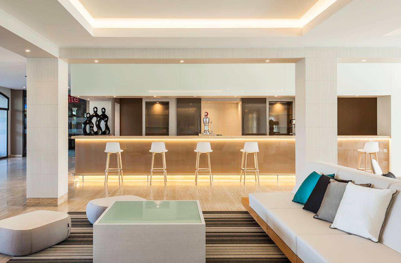 Ilunion-Islantilla-Bar-40