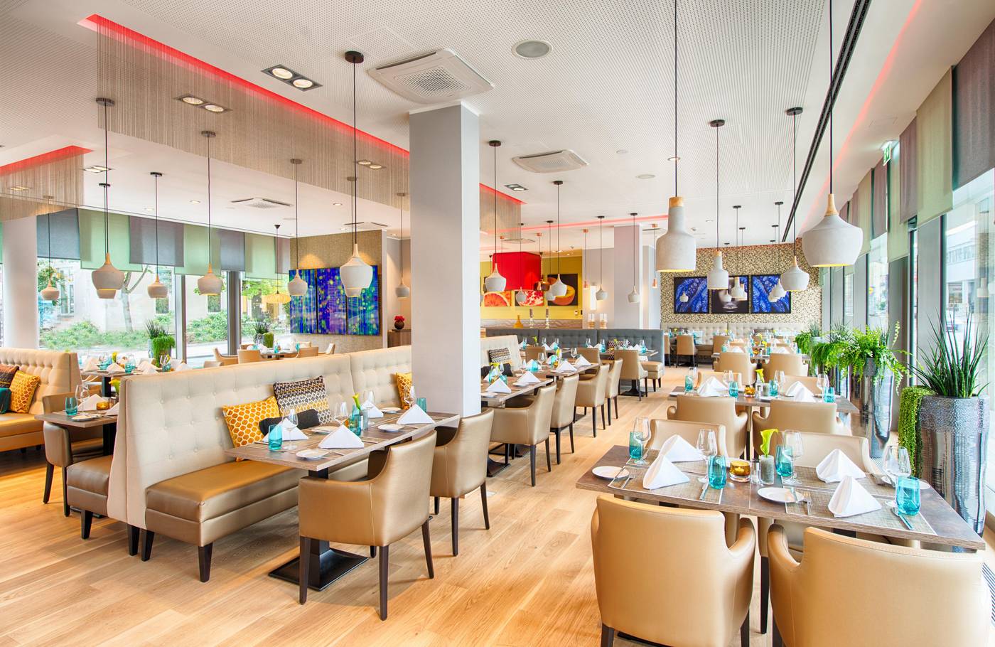 Leonardo-Hotel-Munich-City-South-Restaurant-42