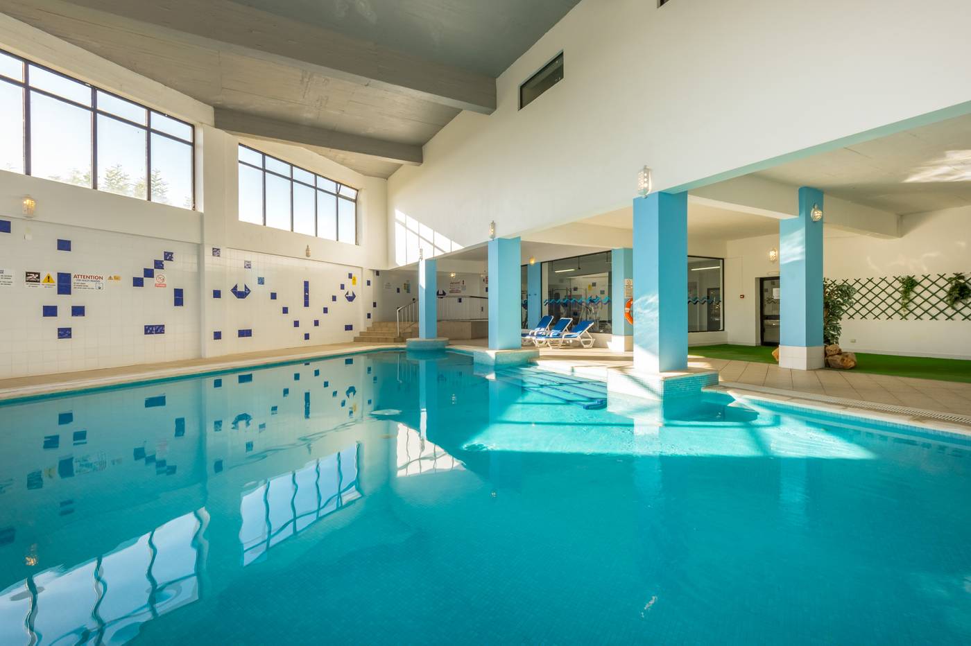 Janelas-do-Mar-Pool-59