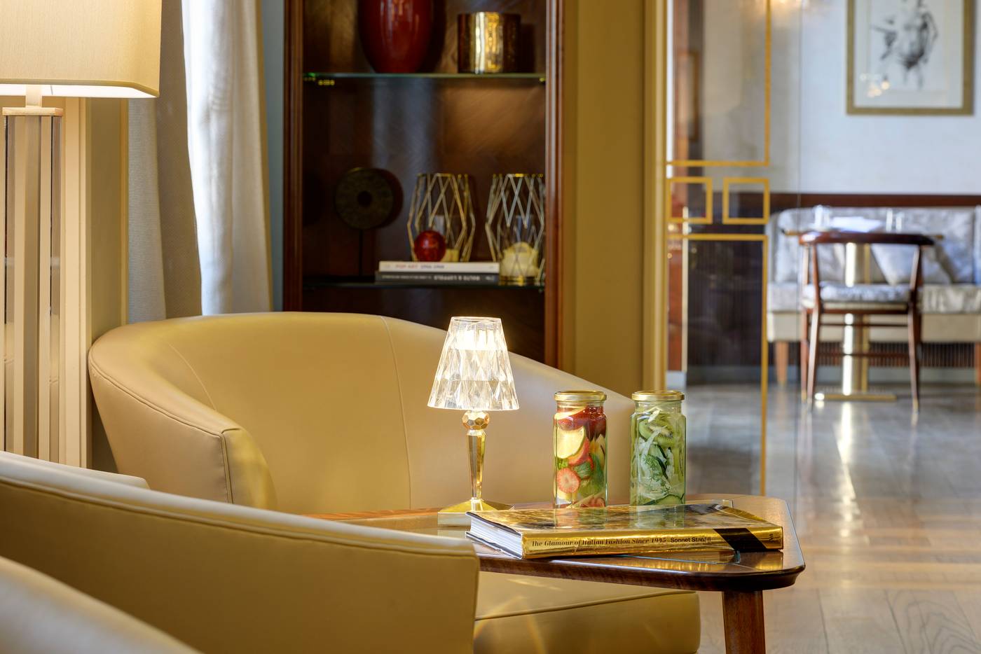 Grand-Hotel-Minerva-Lobby-19