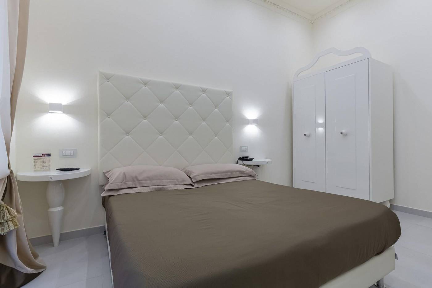 Columbia-Charming-Spa-Room-53