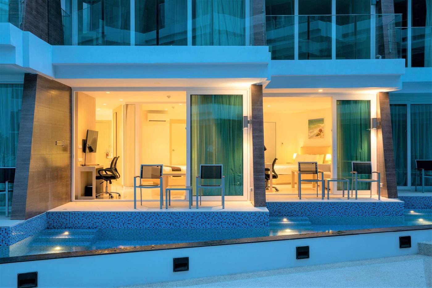 The-Beachfront-Hotel-Phuket-Room-64