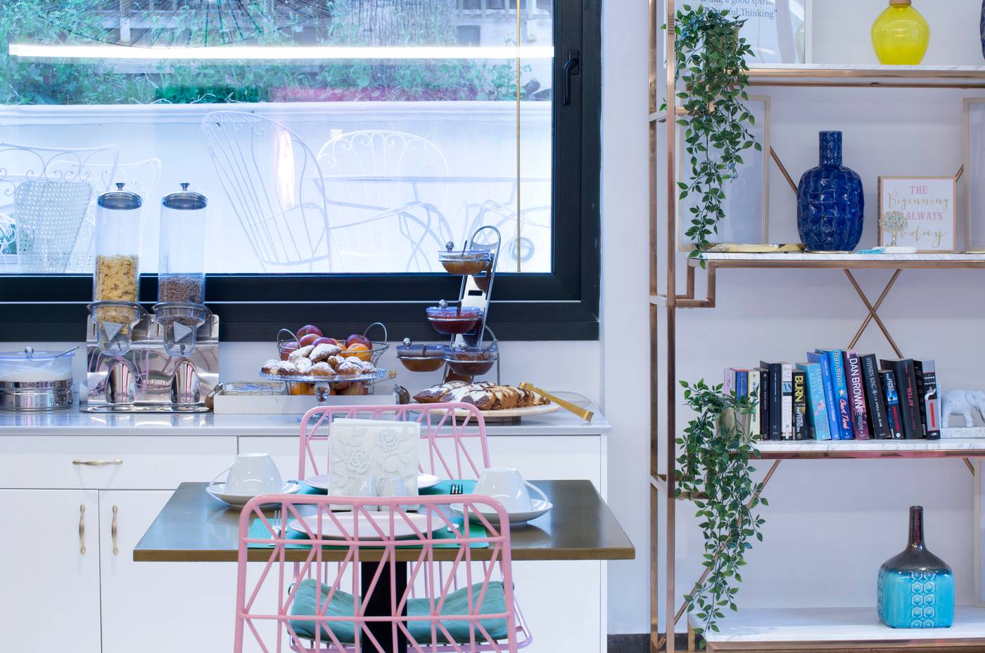 The-Alley-Hotel-Lobby-60