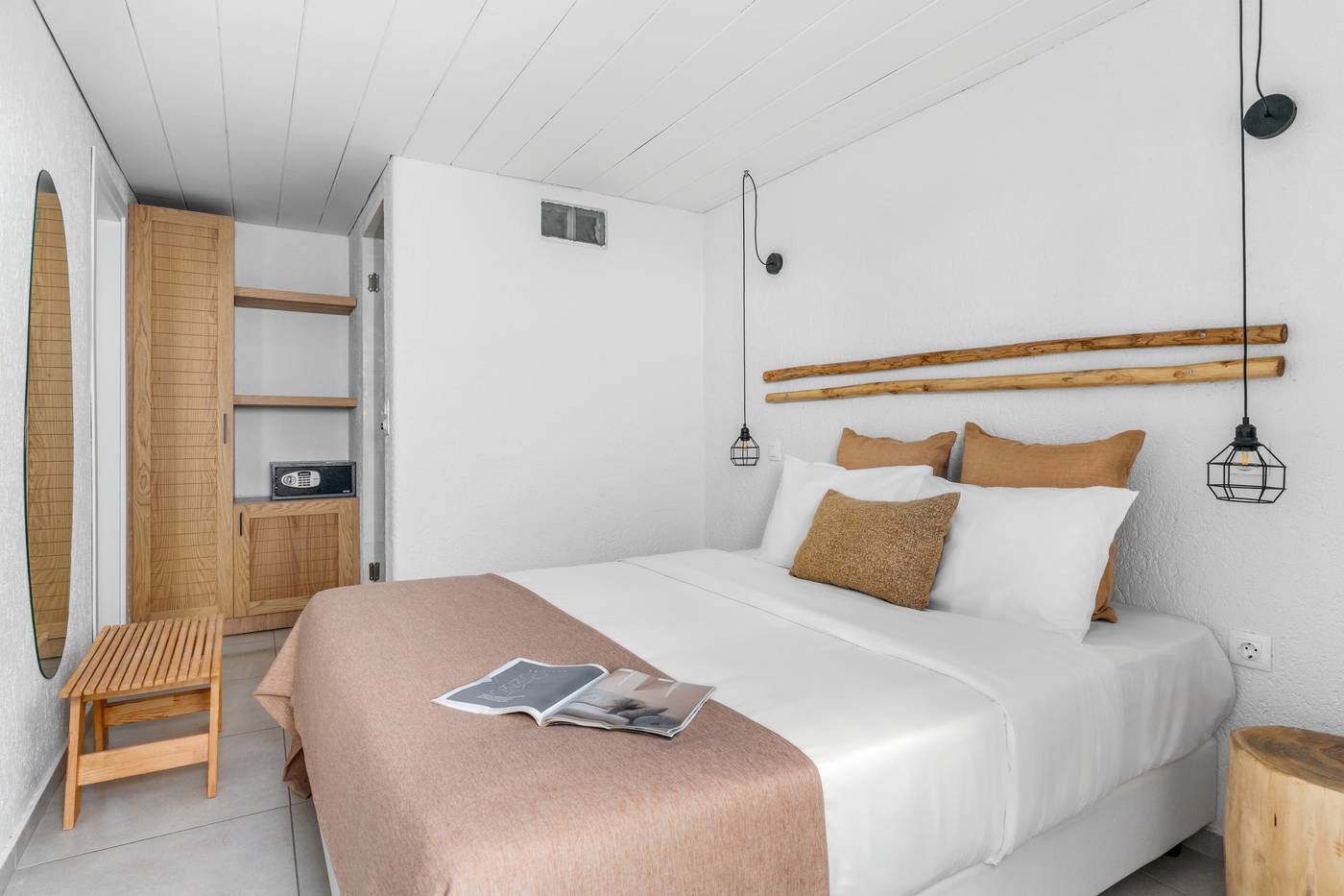 Penelope-Village-Room-30