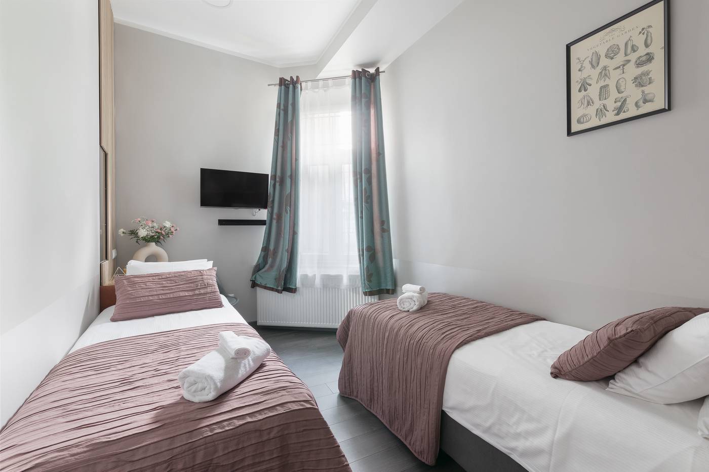 Platinum-Suite-Room-26