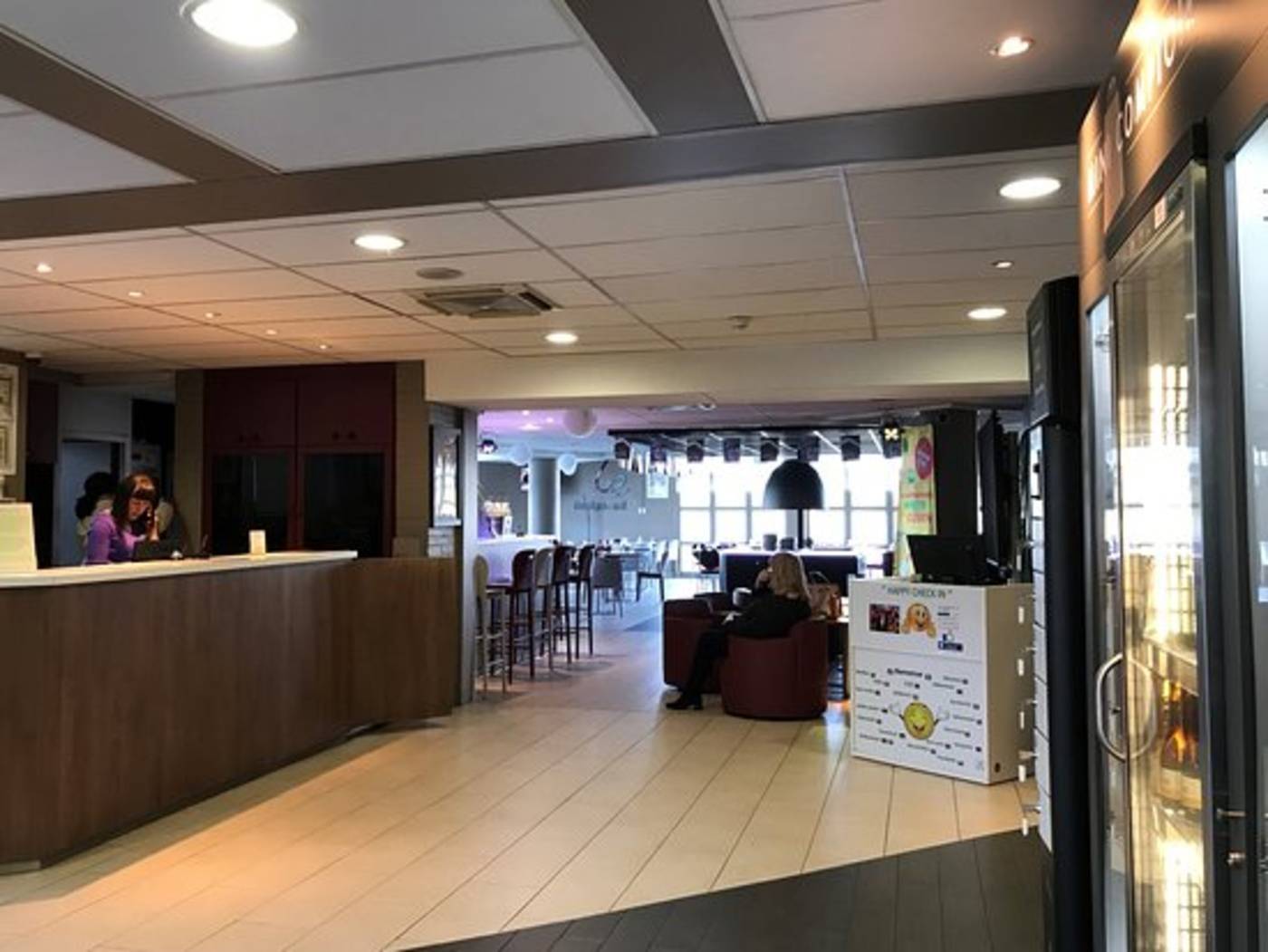 Campanile-Paris-Est-Bobigny-Lobby-9