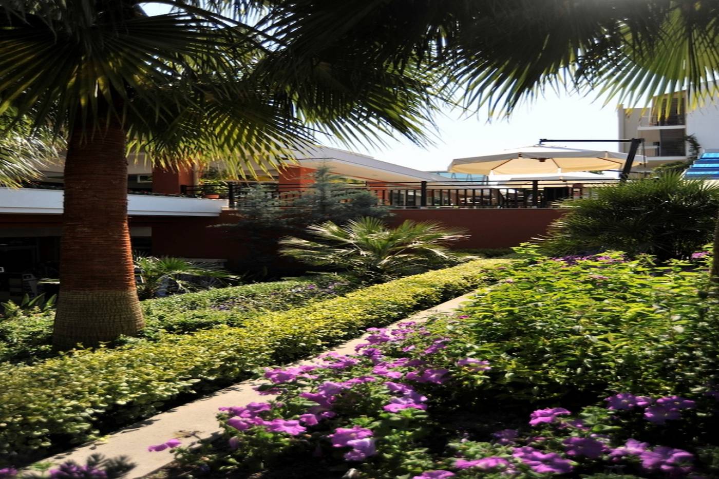 Barut-B-Suites-Terrace-20