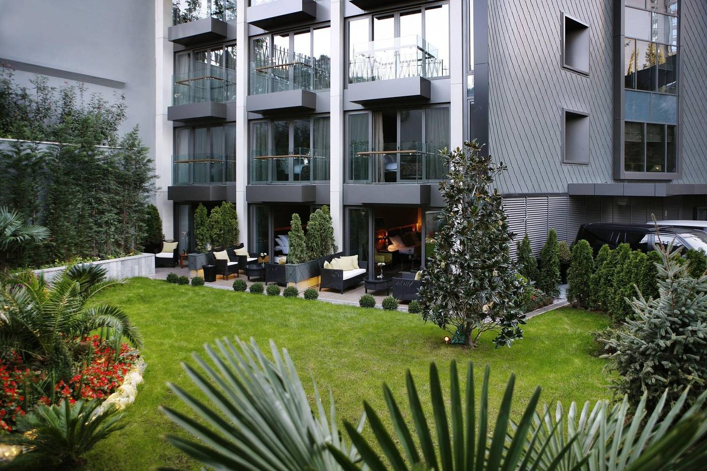 Gezi-Hotel-Bosphorus-Terrace-80