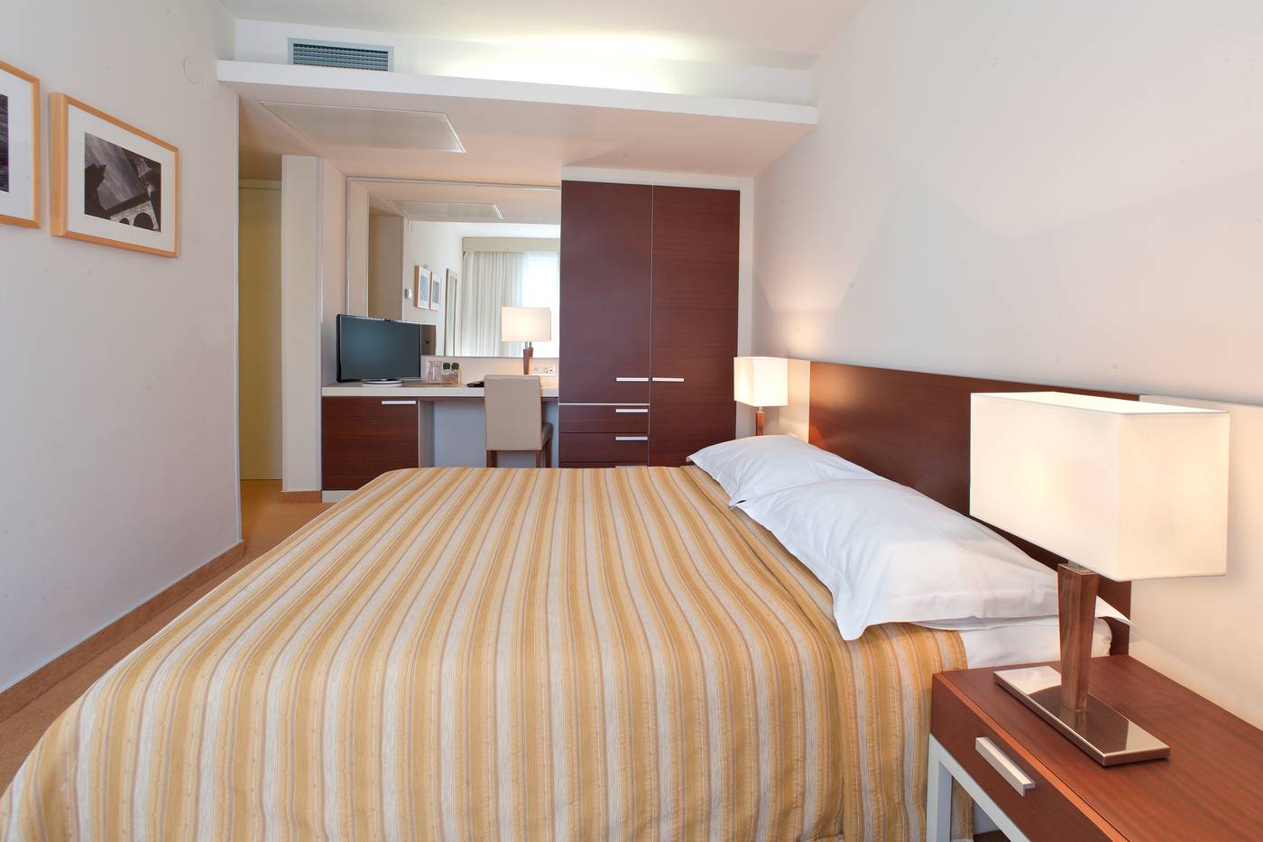 Hotel Albatros Plava Laguna-Croatia-POREC-General view-2