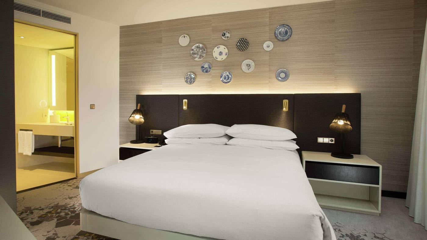 Hilton-Amsterdam-Airport-Schiphol-Room-37